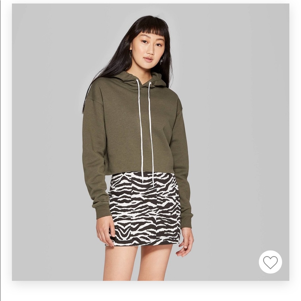 Cropped hoodie
